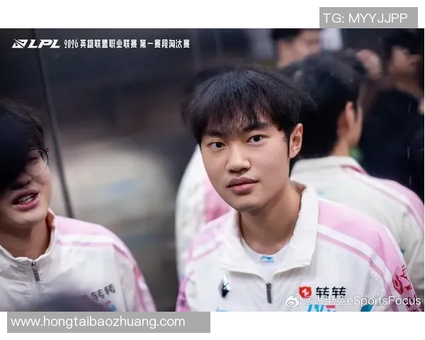 2026电竞新闻BLG在DOTA2快攻策略中的成功与失败分析探讨 2026电竞新闻BLG在DOTA2快攻策略中的成功与失败分析探讨